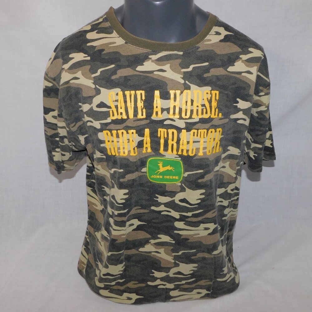 John Deere Ride a Horse Save a Tractor Green Camo Short sleeve T Shirt Mens XL